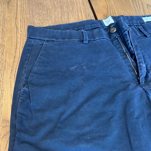 Never worn gap chinos - Picture 4 of 6